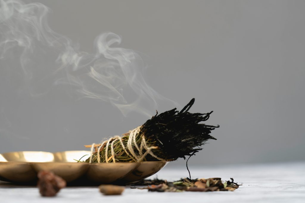 Sauge en fumigation
